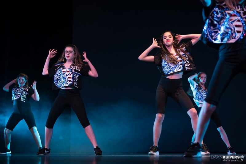 HipHop bij dansschool MOVES102 in Venlo House of Dance & Workouts bij dansschool MOVES102 in Venlo House of Dance & Workouts. Dansles dansschool MOVES102 in Venlo MOVES102 House of Dance & Workouts Dansen en sporten in Venlo HipHop bij dansschool MOVES102 in Venlo House of Dance & Workouts bij dansschool MOVES102 in Venlo House of Dance & Workouts. Dansles dansschool MOVES102 in Venlo MOVES102 House of Dance & Workouts Dansen en sporten in Venlo