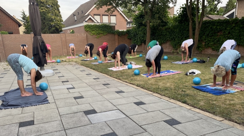 Pilates in Venlo bij MOVES102 House of Dance & Workouts Pilates in Venlo bij MOVES102 House of Dance & Workouts