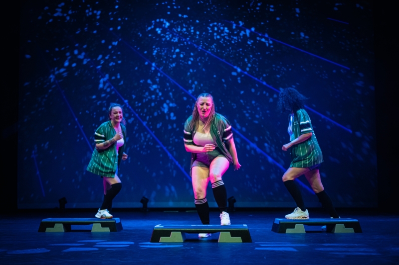 Xtreme Hip-Hop bij dansschool MOVES102 in Venlo  House of Dance & Workouts. Dansles dansschool MOVES102 in Venlo  MOVES102 House of Dance & Workouts  Dansen en sporten in Venlo