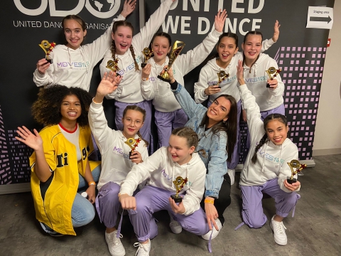 YOUNG MOVERS 1ST PLACE. MOVES102 HOUSE OF DANCE AND WORKOUTS VENLO