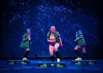 Xtreme Hip-Hop bij dansschool MOVES102 in Venlo  House of Dance & Workouts. Dansles dansschool MOVES102 in Venlo  MOVES102 House of Dance & Workouts  Dansen en sporten in Venlo