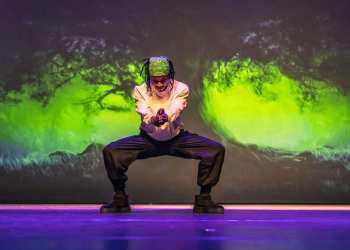 Afro Dance is een energieke dansles vol ritme, flow en plezier.